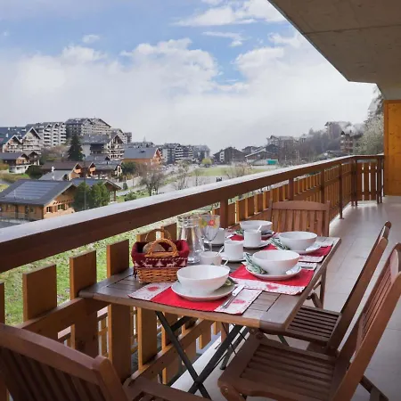 Domaine Des Reines D3 By Interhome *